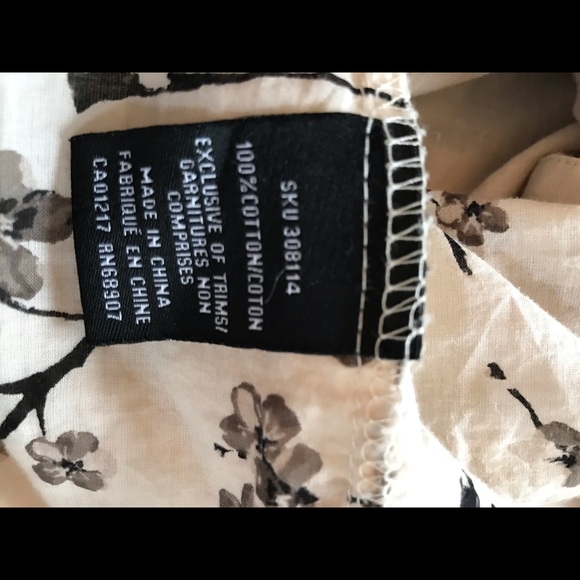 😀 $30/3 Cotton blouse - Picture 2 of 4